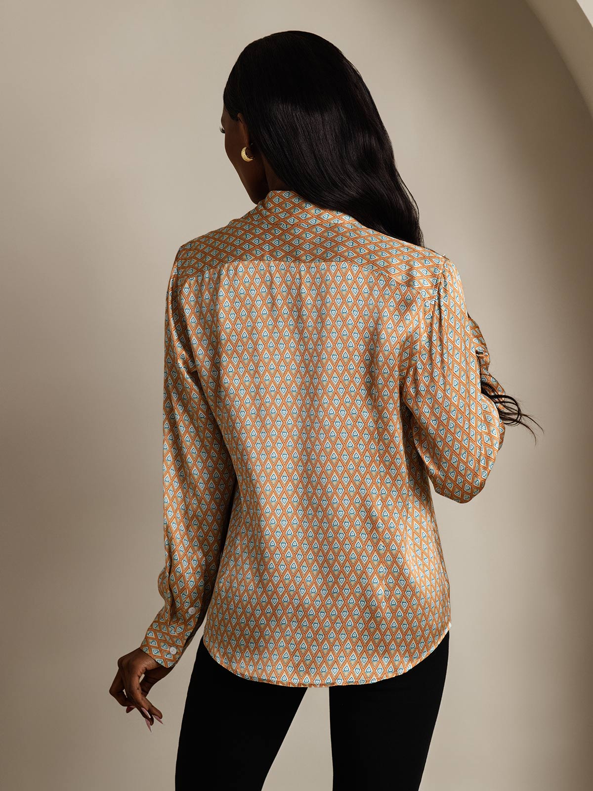 19Momme Silk Long Sleeve Lapel Collar Women's Shirt with Button Up Design