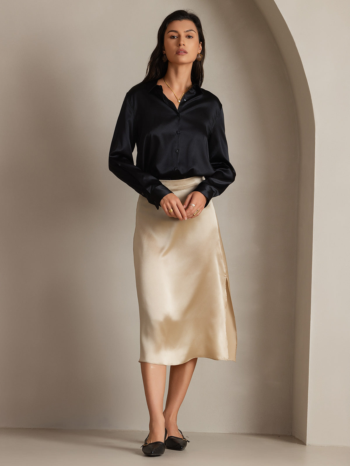 19Momme Silk Long Sleeve Lapel Collar Women's Shirt with Button Up Design
