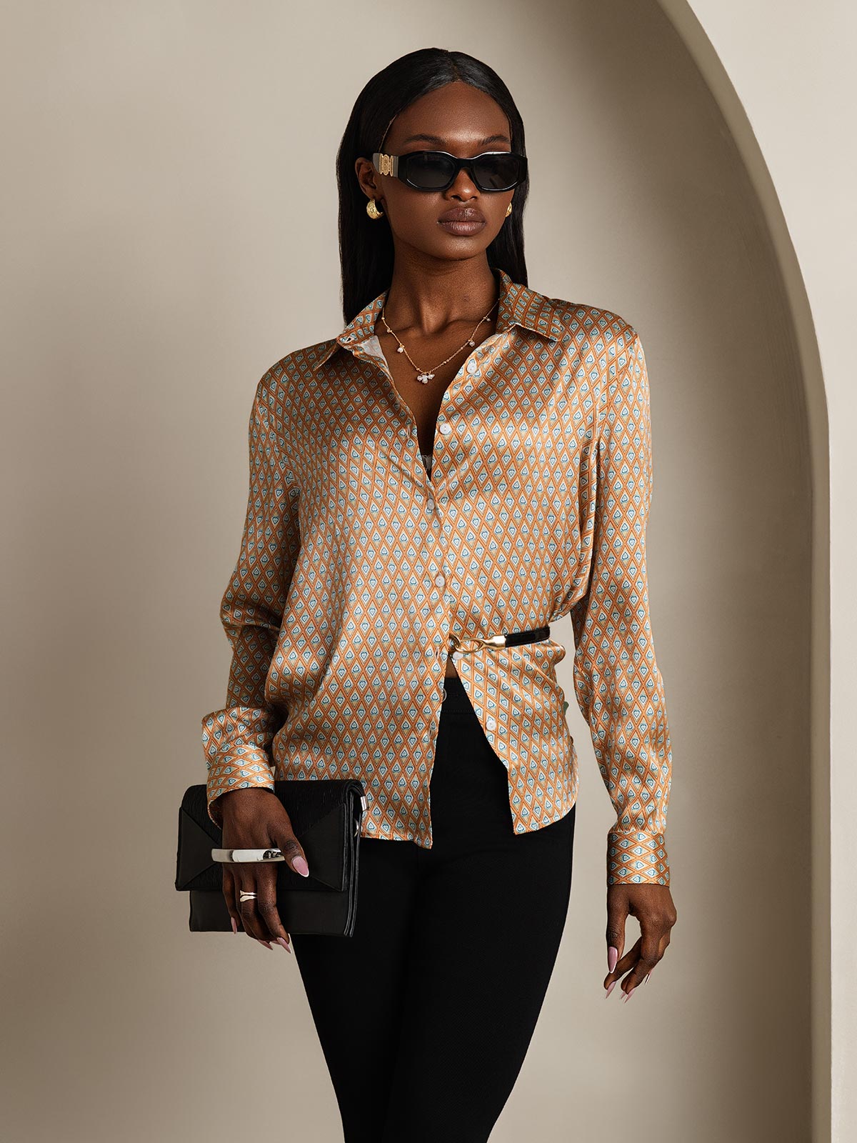 19Momme Silk Long Sleeve Lapel Collar Women's Shirt with Button Up Design