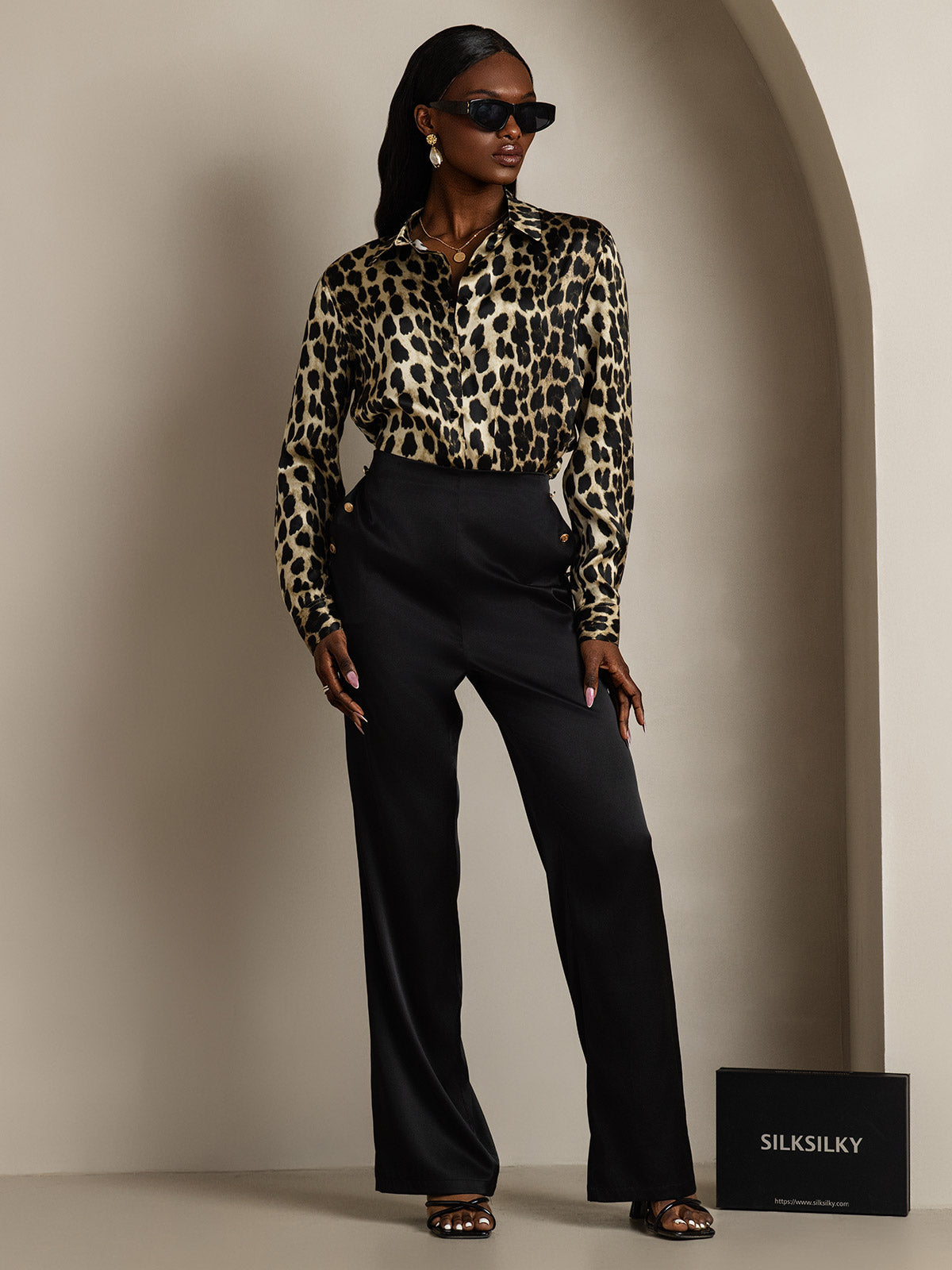 19Momme Silk Long Sleeve Lapel Collar Women's Shirt with Button Up Design