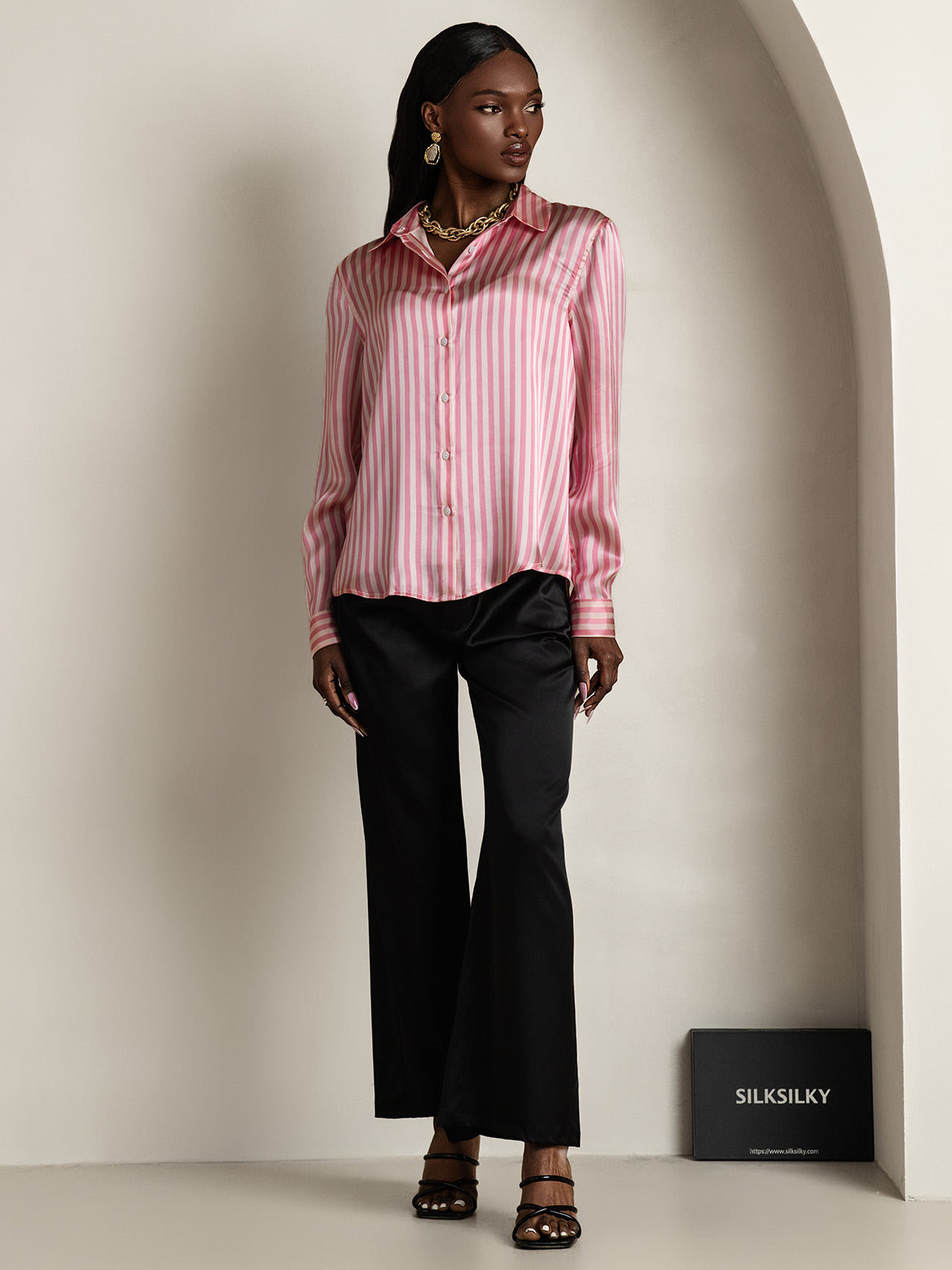 19Momme Silk Long Sleeve Lapel Collar Women's Shirt with Button Up Design