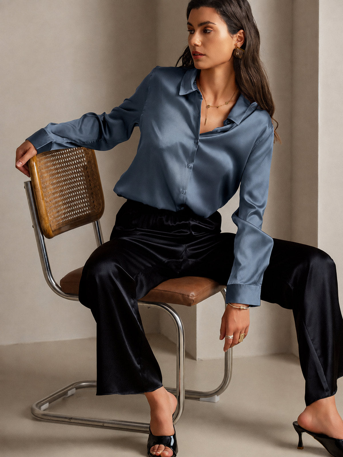 19Momme Silk Long Sleeve Lapel Collar Women's Shirt with Button Up Design