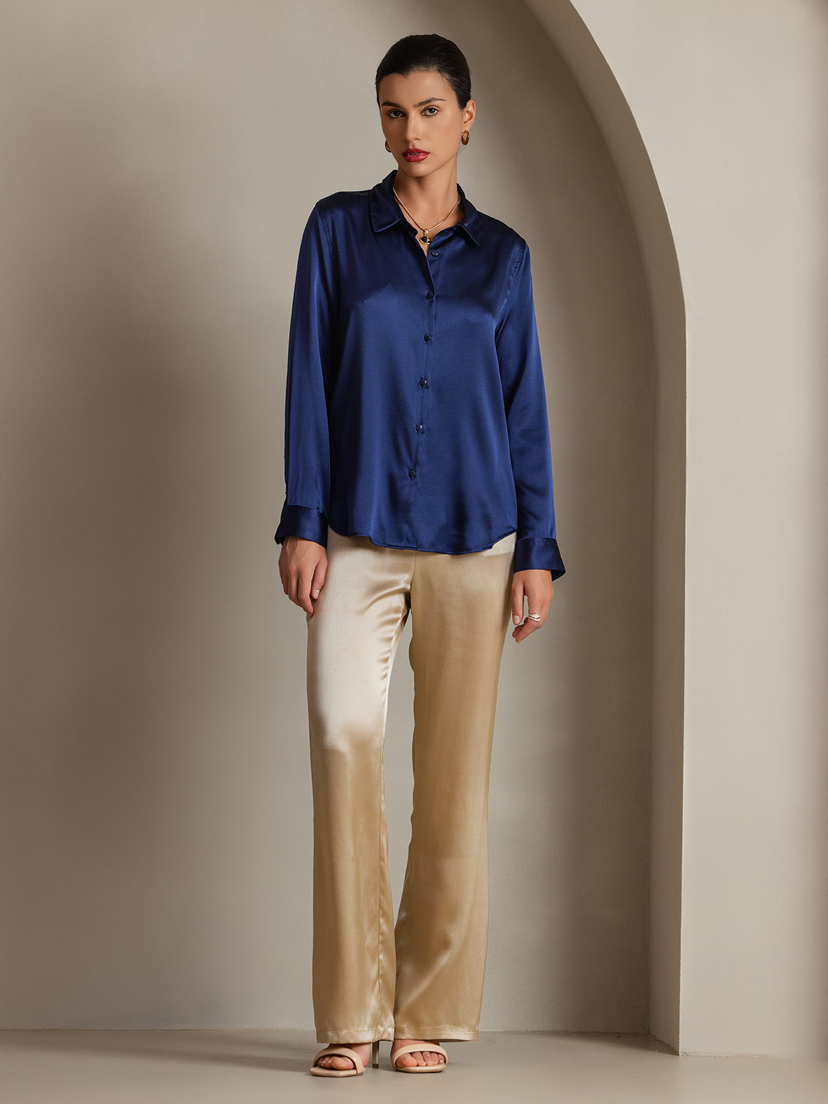 19Momme Silk Long Sleeve Lapel Collar Women's Shirt with Button Up Design